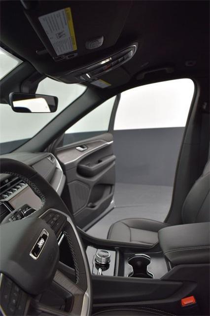 new 2025 Jeep Grand Cherokee car, priced at $42,120