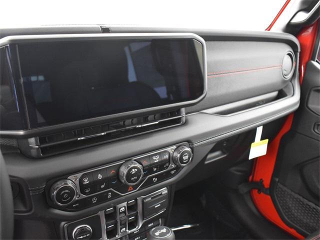 new 2025 Jeep Wrangler car, priced at $68,433