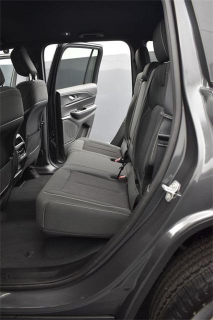 new 2025 Jeep Grand Cherokee car, priced at $39,420