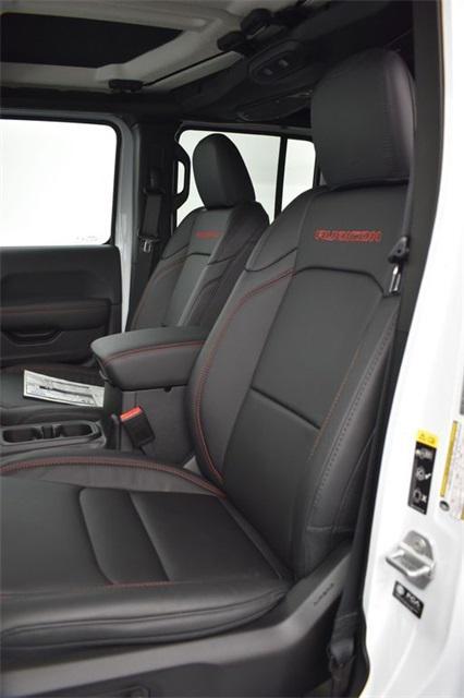 new 2025 Jeep Gladiator car, priced at $67,986