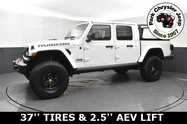 new 2025 Jeep Gladiator car, priced at $66,011