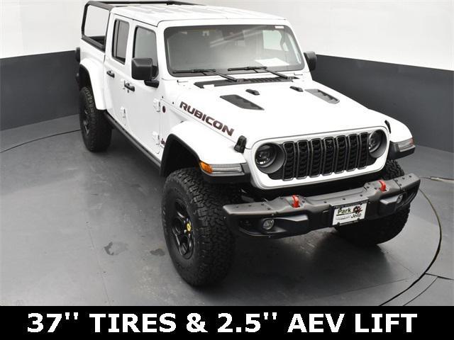 new 2025 Jeep Gladiator car, priced at $66,011