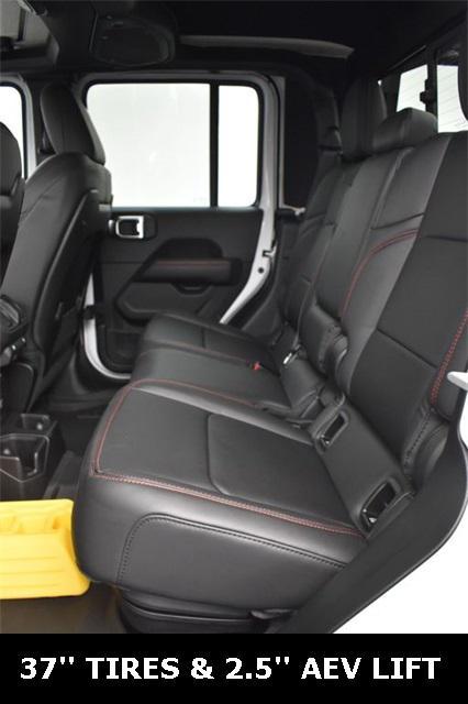 new 2025 Jeep Gladiator car, priced at $66,011