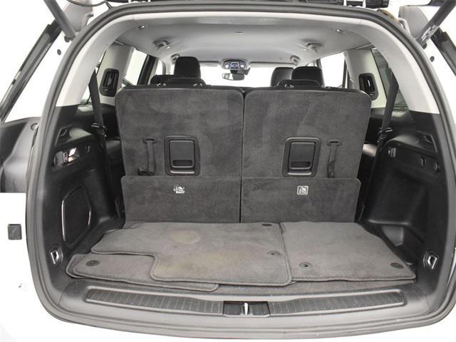 used 2021 Jeep Grand Cherokee L car, priced at $33,488