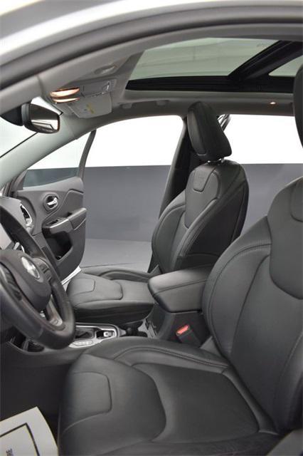 used 2020 Jeep Cherokee car, priced at $23,642