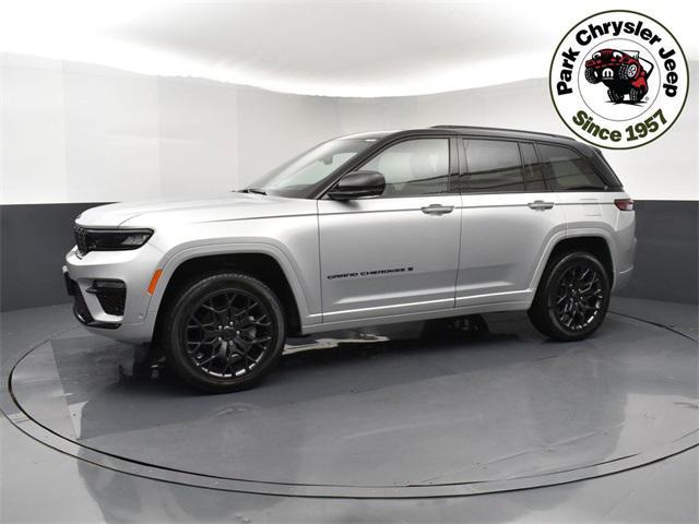new 2025 Jeep Grand Cherokee car, priced at $65,104