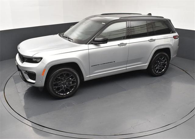 new 2025 Jeep Grand Cherokee car, priced at $65,104