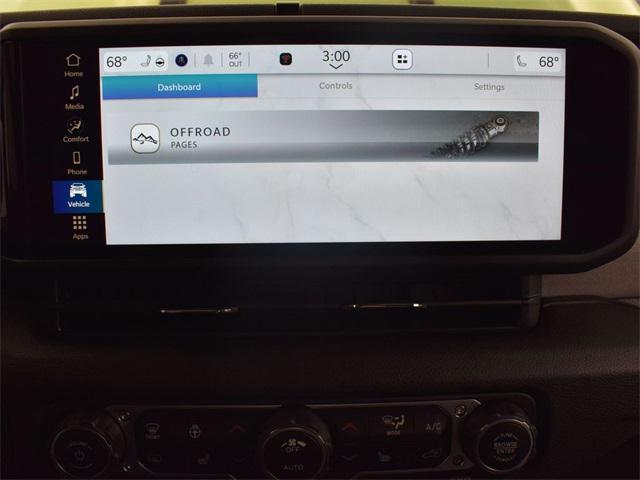 new 2025 Jeep Wrangler car, priced at $45,958