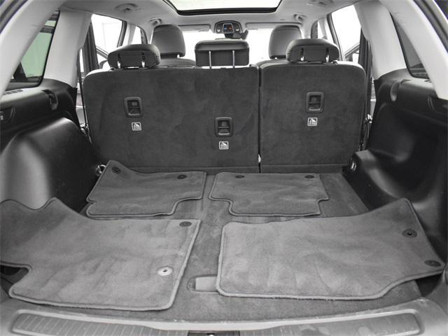used 2022 Jeep Grand Cherokee car, priced at $33,864