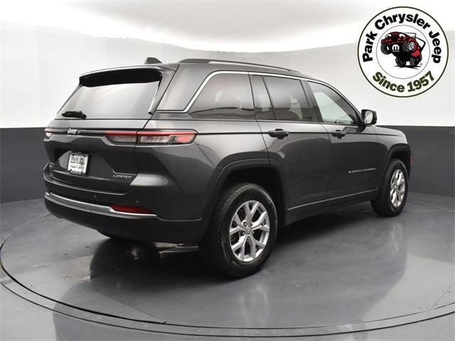 used 2022 Jeep Grand Cherokee car, priced at $33,864