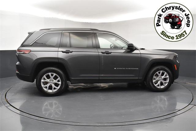 used 2022 Jeep Grand Cherokee car, priced at $33,864