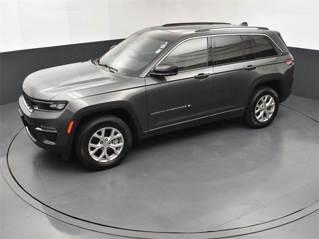 used 2022 Jeep Grand Cherokee car, priced at $33,864