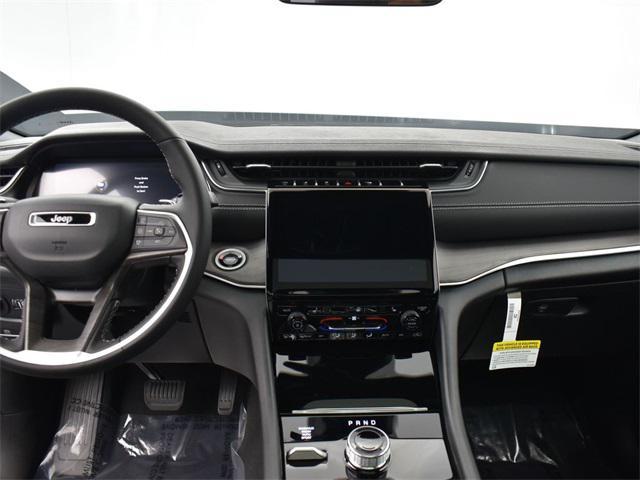 new 2025 Jeep Grand Cherokee car, priced at $45,347