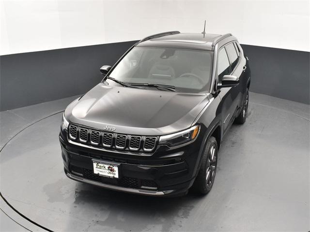 new 2025 Jeep Compass car, priced at $32,180