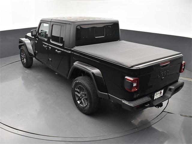 new 2024 Jeep Gladiator car, priced at $51,420