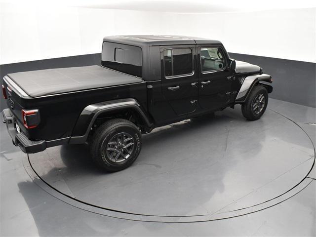 new 2024 Jeep Gladiator car, priced at $42,282