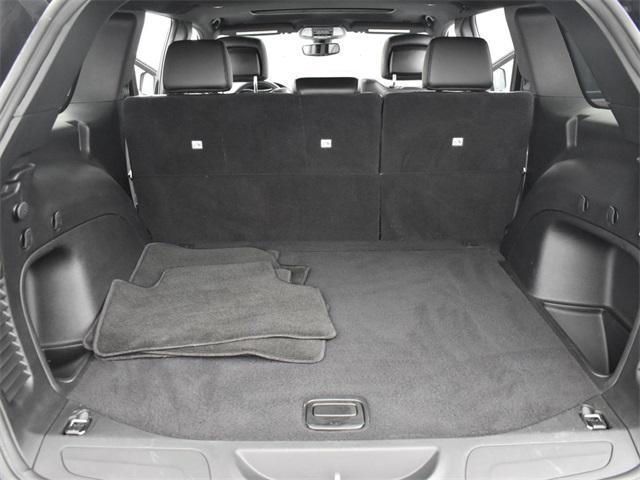 used 2021 Jeep Grand Cherokee car, priced at $30,465