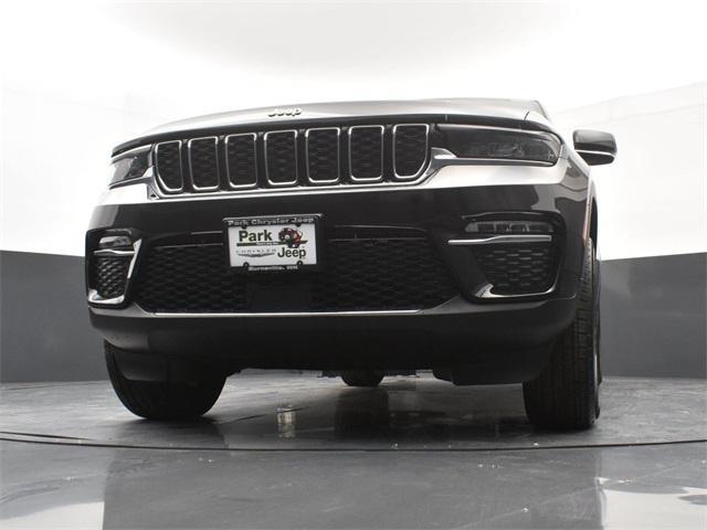 new 2024 Jeep Grand Cherokee car, priced at $48,680