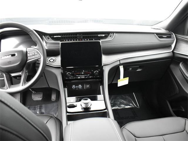 new 2025 Jeep Grand Cherokee car, priced at $48,326