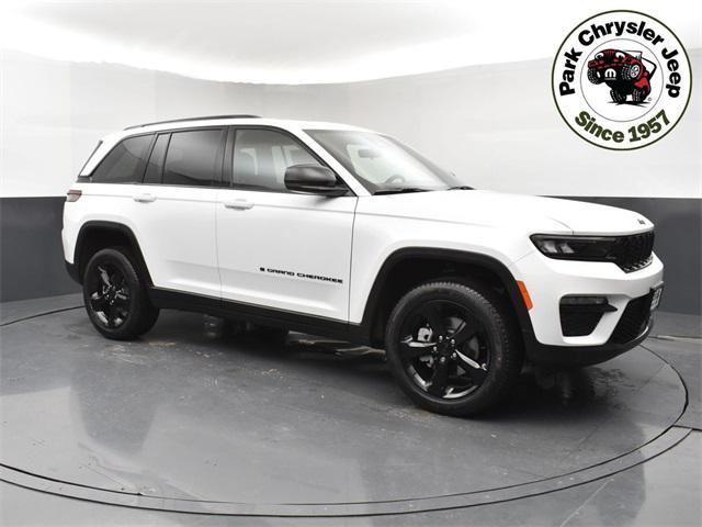 new 2025 Jeep Grand Cherokee car, priced at $48,326