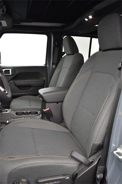 new 2025 Jeep Wrangler car, priced at $48,947