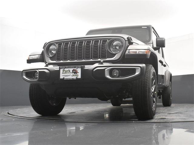 new 2024 Jeep Gladiator car, priced at $41,118