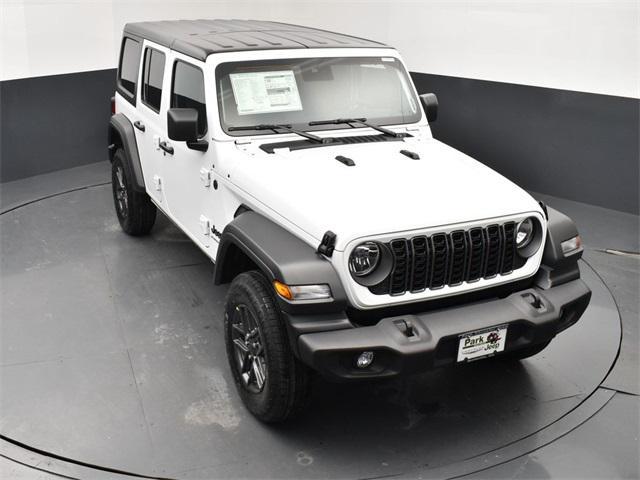 new 2025 Jeep Wrangler car, priced at $46,577
