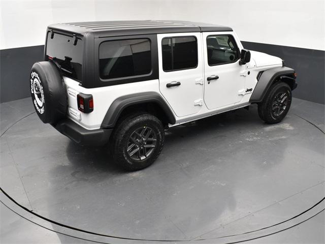 new 2025 Jeep Wrangler car, priced at $46,577