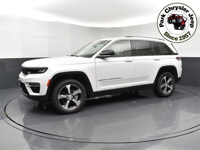 used 2023 Jeep Grand Cherokee car, priced at $31,588
