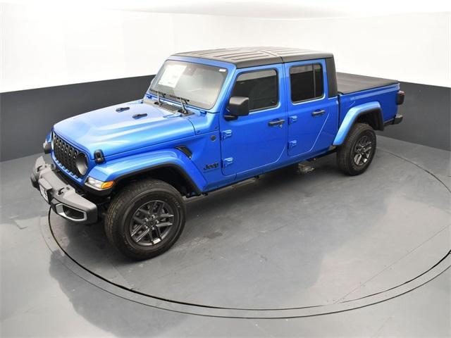 new 2024 Jeep Gladiator car, priced at $51,380