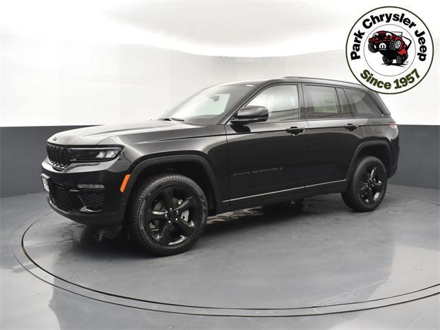 new 2025 Jeep Grand Cherokee car, priced at $44,020