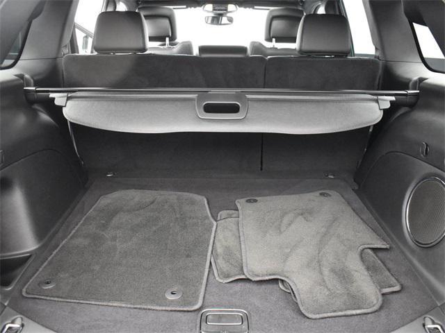used 2022 Jeep Grand Cherokee car, priced at $31,964