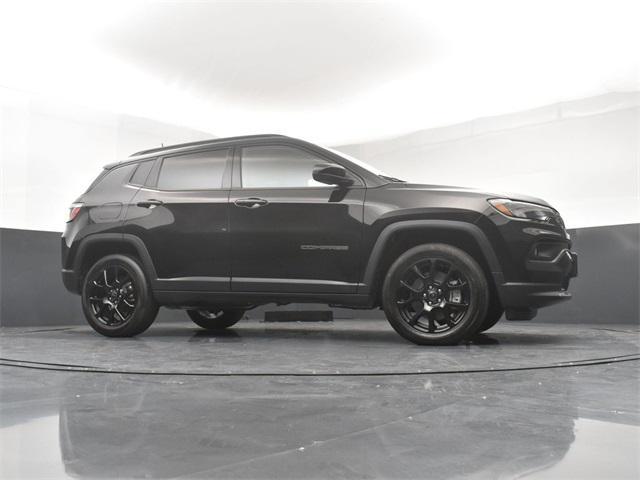 new 2026 Jeep Compass car, priced at $32,360
