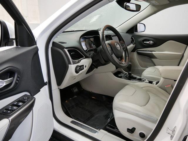 used 2019 Jeep Cherokee car, priced at $16,288