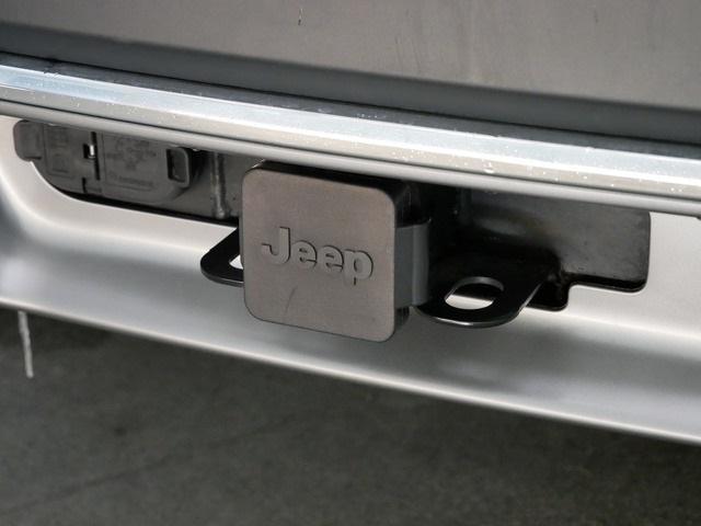 used 2019 Jeep Cherokee car, priced at $16,288