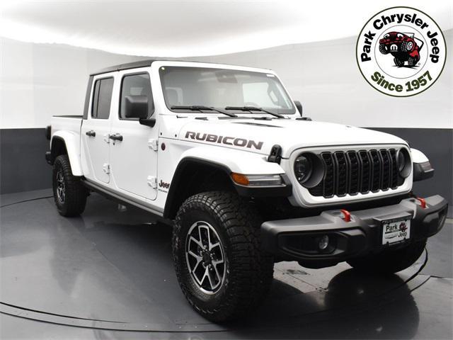 new 2025 Jeep Gladiator car, priced at $47,650
