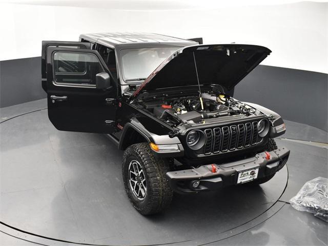 new 2024 Jeep Gladiator car, priced at $65,305