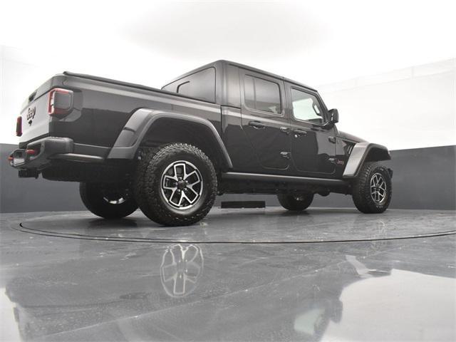 new 2024 Jeep Gladiator car, priced at $55,936