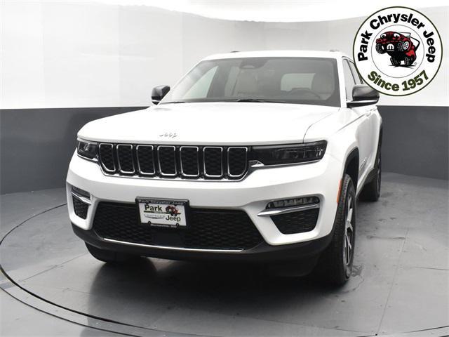 new 2025 Jeep Grand Cherokee car, priced at $41,695