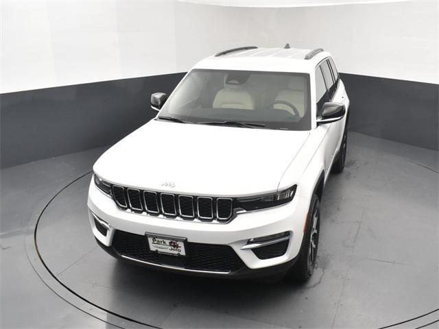 new 2025 Jeep Grand Cherokee car, priced at $41,695