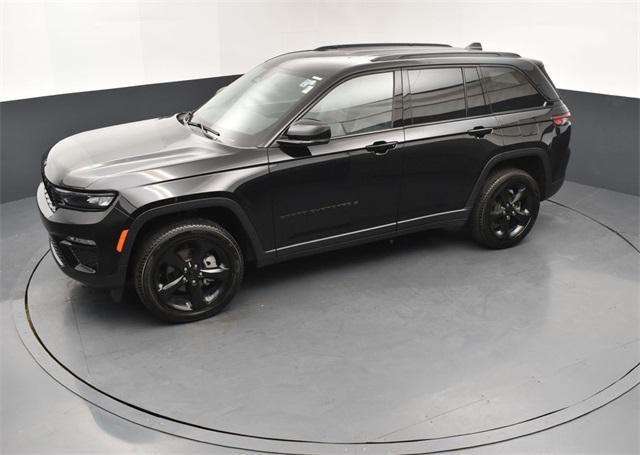 used 2023 Jeep Grand Cherokee car, priced at $36,987