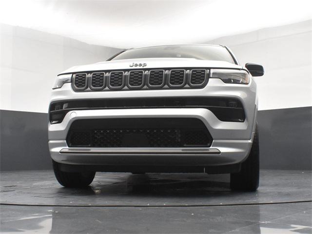 new 2025 Jeep Compass car, priced at $35,104