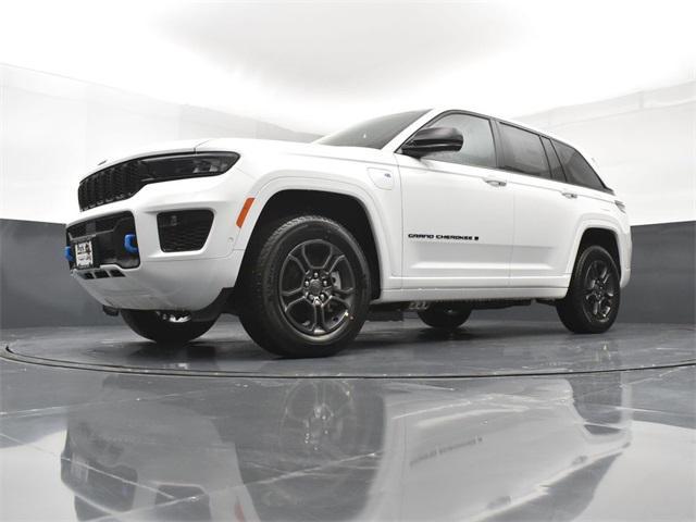 new 2025 Jeep Grand Cherokee 4xe car, priced at $58,732