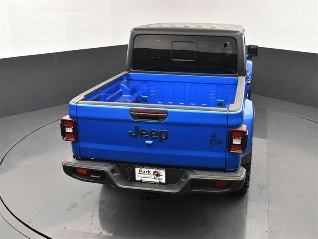 new 2025 Jeep Gladiator car, priced at $47,235