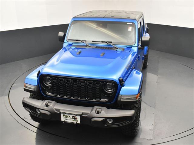 new 2025 Jeep Gladiator car, priced at $47,235