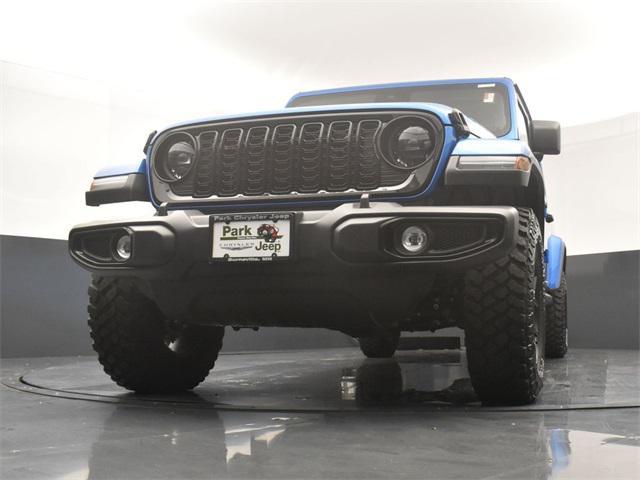 new 2025 Jeep Gladiator car, priced at $47,235