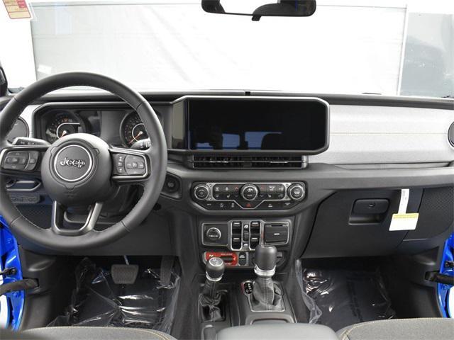 new 2025 Jeep Gladiator car, priced at $47,235