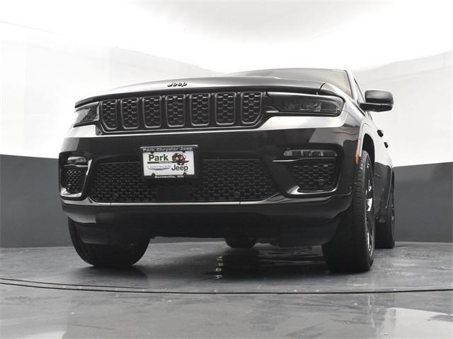 new 2025 Jeep Grand Cherokee car, priced at $67,666