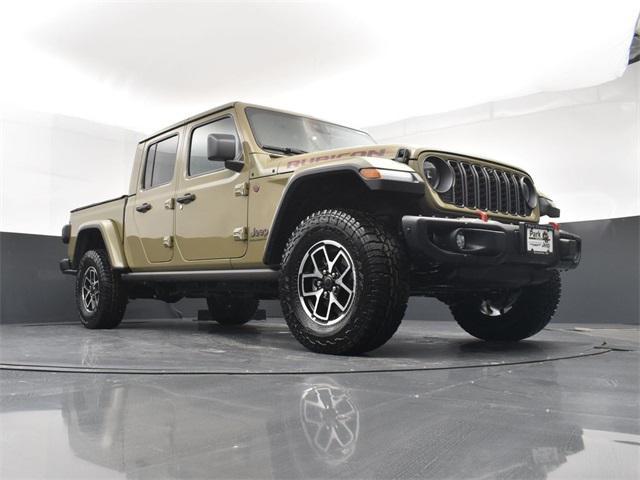 new 2025 Jeep Gladiator car, priced at $58,010