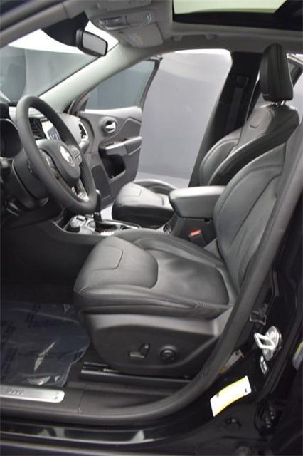 used 2021 Jeep Cherokee car, priced at $26,983